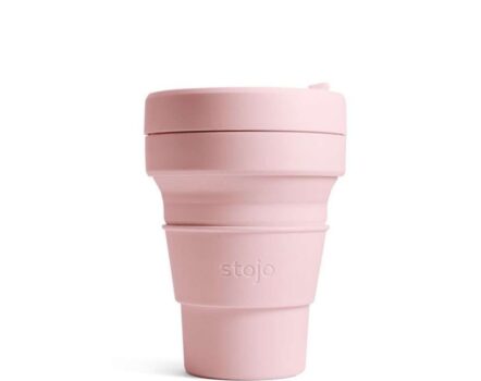 Stojo: Reusable to go cup in color carnation (pink) 355 mL
